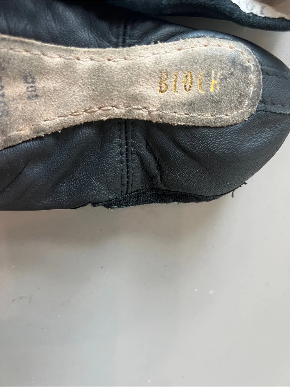 Bloch soft black